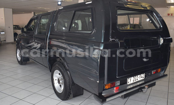 Acheter Occasion Voiture Isuzu KB Vert à Beitbridge, Matabeleland South Acheter Occasion Voiture Isuzu KB Vert à Beitbridge, Matabeleland South