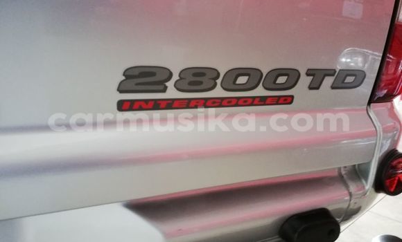 Acheter Occasion Voiture Mitsubishi Colt Gris à Beitbridge, Matabeleland South Acheter Occasion Voiture Mitsubishi Colt Gris à Beitbridge, Matabeleland South