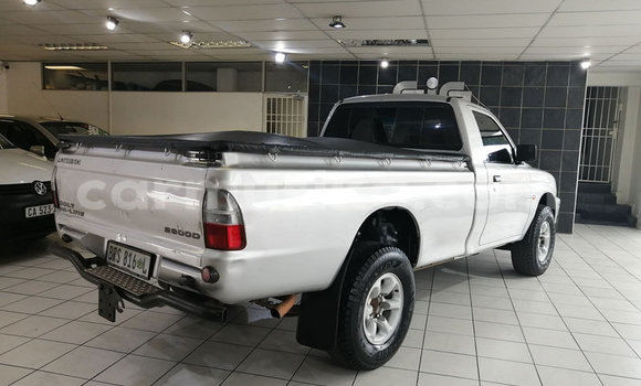 Acheter Occasion Voiture Mitsubishi Colt Gris à Beitbridge, Matabeleland South Acheter Occasion Voiture Mitsubishi Colt Gris à Beitbridge, Matabeleland South