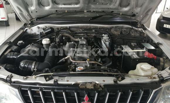 Acheter Occasion Voiture Mitsubishi Colt Gris à Beitbridge, Matabeleland South Acheter Occasion Voiture Mitsubishi Colt Gris à Beitbridge, Matabeleland South