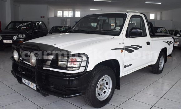Acheter Occasion Voiture Toyota Hilux Blanc à Beitbridge, Matabeleland South Acheter Occasion Voiture Toyota Hilux Blanc à Beitbridge, Matabeleland South