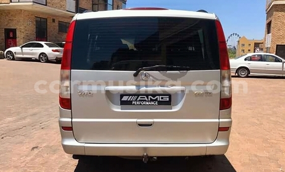 Nunua Ilio tumika Mercedes‒Benz Vito Fedha Gari ndani ya Beitbridge nchini Matabeleland Kusini Nunua Ilio tumika Mercedes‒Benz Vito Fedha Gari ndani ya Beitbridge nchini Matabeleland Kusini