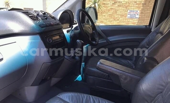 Nunua Ilio tumika Mercedes‒Benz Vito Fedha Gari ndani ya Beitbridge nchini Matabeleland Kusini Nunua Ilio tumika Mercedes‒Benz Vito Fedha Gari ndani ya Beitbridge nchini Matabeleland Kusini