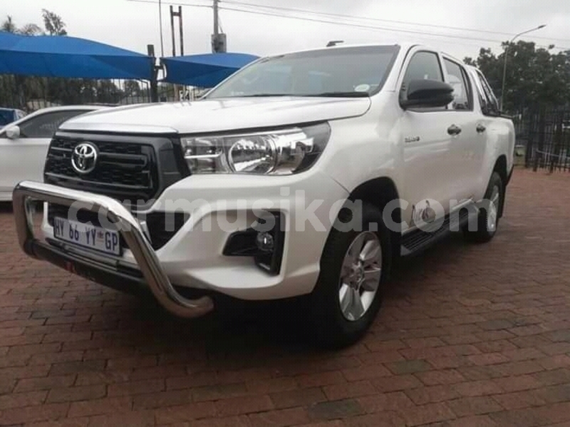 Big with watermark toyota hilux matabeleland south beitbridge 11290