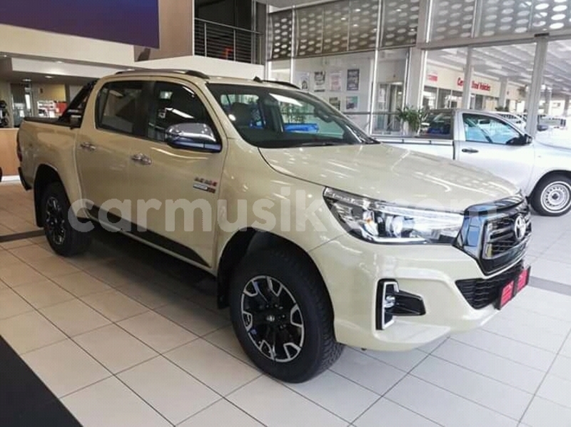 Big with watermark toyota hilux matabeleland south beitbridge 11293