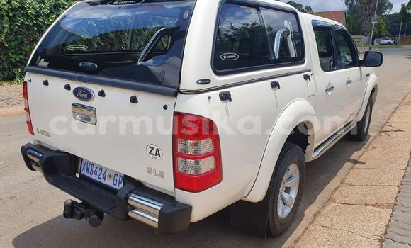 Acheter Occasion Voiture Ford Ranger Blanc à Beitbridge, Matabeleland South Acheter Occasion Voiture Ford Ranger Blanc à Beitbridge, Matabeleland South