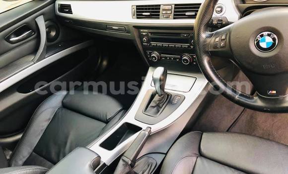 Tenga Imported BMW 3–Series Sirivha Mota in Beitbridge in Matabeleland South Tenga Imported BMW 3–Series Sirivha Mota in Beitbridge in Matabeleland South