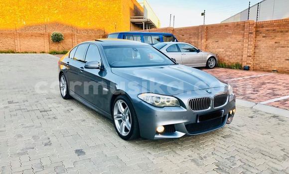 Acheter Occasion Voiture BMW 5–Series Gris à Beitbridge, Matabeleland South Acheter Occasion Voiture BMW 5–Series Gris à Beitbridge, Matabeleland South