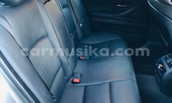 Acheter Occasion Voiture BMW 5–Series Gris à Beitbridge, Matabeleland South Acheter Occasion Voiture BMW 5–Series Gris à Beitbridge, Matabeleland South