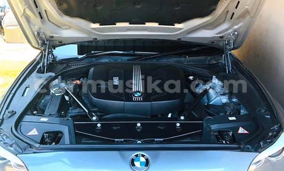 Acheter Occasion Voiture BMW 5–Series Gris à Beitbridge, Matabeleland South Acheter Occasion Voiture BMW 5–Series Gris à Beitbridge, Matabeleland South