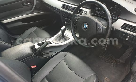 Tenga Tsaru BMW 3–Series Bhuruu Mota in Beitbridge in Matabeleland South Tenga Tsaru BMW 3–Series Bhuruu Mota in Beitbridge in Matabeleland South