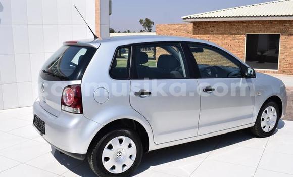 Nunua Ilio tumika Volkswagen Polo Fedha Gari ndani ya Beitbridge nchini Matabeleland Kusini Nunua Ilio tumika Volkswagen Polo Fedha Gari ndani ya Beitbridge nchini Matabeleland Kusini