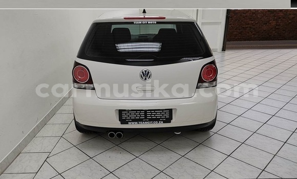 Buy Used Volkswagen Polo White Car in Beitbridge in Matabeleland South Buy Used Volkswagen Polo White Car in Beitbridge in Matabeleland South