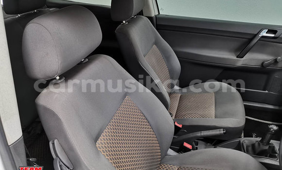 Buy Used Volkswagen Polo White Car in Beitbridge in Matabeleland South Buy Used Volkswagen Polo White Car in Beitbridge in Matabeleland South