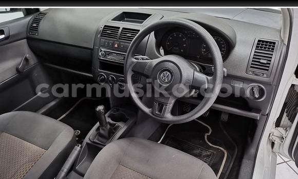 Buy Used Volkswagen Polo White Car in Beitbridge in Matabeleland South Buy Used Volkswagen Polo White Car in Beitbridge in Matabeleland South
