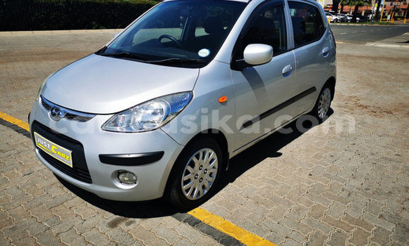 Acheter Occasion Voiture Hyundai i10 Bleu à Beitbridge, Matabeleland South Acheter Occasion Voiture Hyundai i10 Bleu à Beitbridge, Matabeleland South