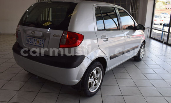 Acheter Occasion Voiture Hyundai Getz Bleu à Beitbridge, Matabeleland South Acheter Occasion Voiture Hyundai Getz Bleu à Beitbridge, Matabeleland South