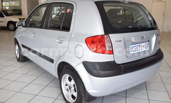 Acheter Occasion Voiture Hyundai Getz Bleu à Beitbridge, Matabeleland South Acheter Occasion Voiture Hyundai Getz Bleu à Beitbridge, Matabeleland South