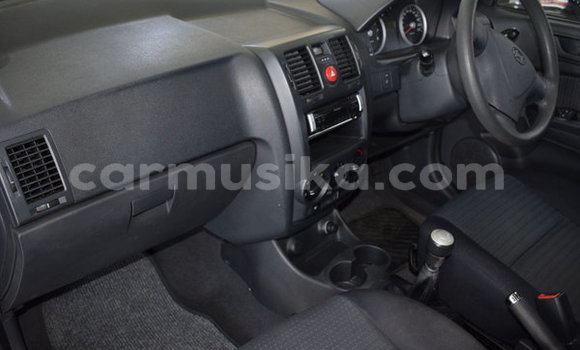 Acheter Occasion Voiture Hyundai Getz Bleu à Beitbridge, Matabeleland South Acheter Occasion Voiture Hyundai Getz Bleu à Beitbridge, Matabeleland South