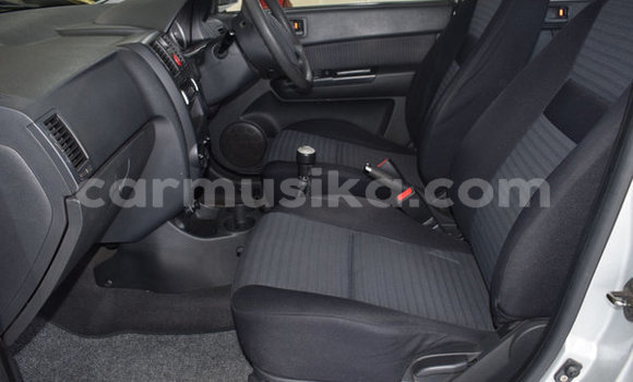 Acheter Occasion Voiture Hyundai Getz Bleu à Beitbridge, Matabeleland South Acheter Occasion Voiture Hyundai Getz Bleu à Beitbridge, Matabeleland South