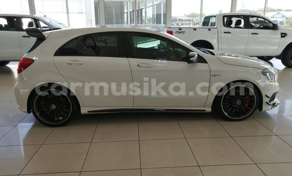 Acheter Occasion Voiture Mercedes‒Benz A–Class Blanc à Beitbridge, Matabeleland South Acheter Occasion Voiture Mercedes‒Benz A–Class Blanc à Beitbridge, Matabeleland South