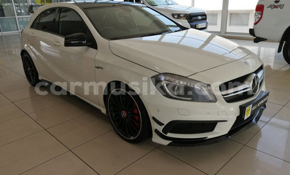Acheter Occasion Voiture Mercedes‒Benz A–Class Blanc à Beitbridge, Matabeleland South Acheter Occasion Voiture Mercedes‒Benz A–Class Blanc à Beitbridge, Matabeleland South