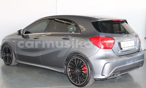 Acheter Occasion Voiture Mercedes‒Benz A–Class Gris à Beitbridge, Matabeleland South Acheter Occasion Voiture Mercedes‒Benz A–Class Gris à Beitbridge, Matabeleland South