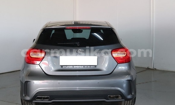 Acheter Occasion Voiture Mercedes‒Benz A–Class Gris à Beitbridge, Matabeleland South Acheter Occasion Voiture Mercedes‒Benz A–Class Gris à Beitbridge, Matabeleland South