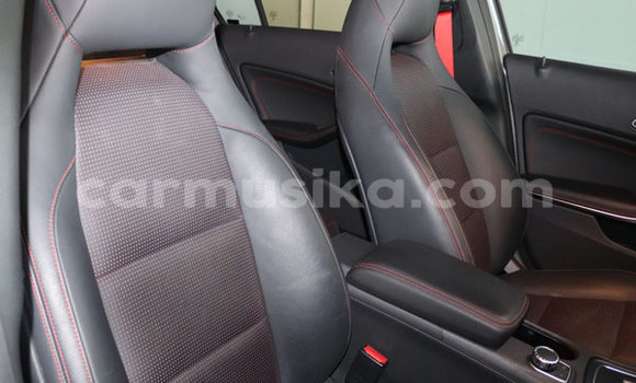 Acheter Occasion Voiture Mercedes‒Benz A–Class Gris à Beitbridge, Matabeleland South Acheter Occasion Voiture Mercedes‒Benz A–Class Gris à Beitbridge, Matabeleland South