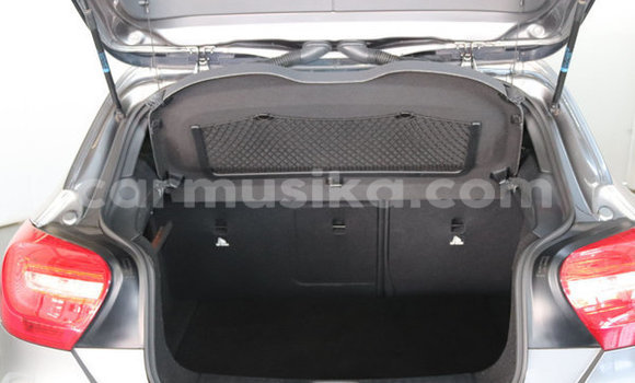 Acheter Occasion Voiture Mercedes‒Benz A–Class Gris à Beitbridge, Matabeleland South Acheter Occasion Voiture Mercedes‒Benz A–Class Gris à Beitbridge, Matabeleland South