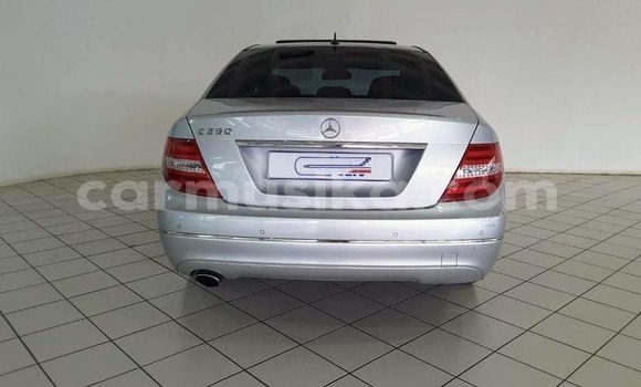 Tenga Tsaru Mercedes‒Benz C–Class Sirivha Mota in Beitbridge in Matabeleland South Tenga Tsaru Mercedes‒Benz C–Class Sirivha Mota in Beitbridge in Matabeleland South