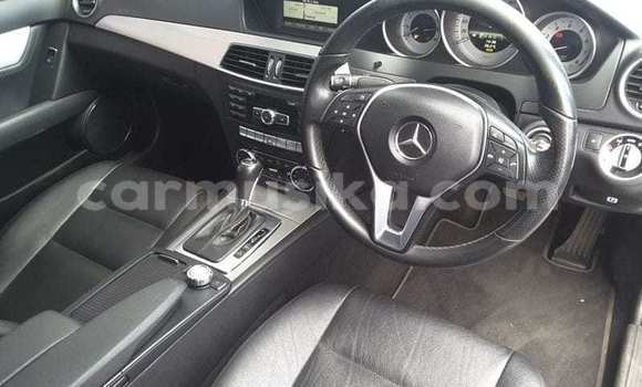 Tenga Tsaru Mercedes‒Benz C–Class Sirivha Mota in Beitbridge in Matabeleland South Tenga Tsaru Mercedes‒Benz C–Class Sirivha Mota in Beitbridge in Matabeleland South