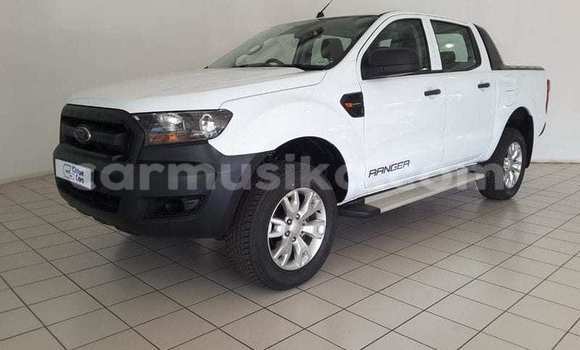 Buy Used Ford Ranger White Car in Beitbridge in Matabeleland South Buy Used Ford Ranger White Car in Beitbridge in Matabeleland South