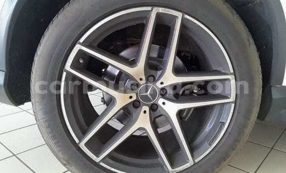 Nunua Ilio tumika Mercedes‒Benz G-klasse AMG Nyeupe Gari ndani ya Beitbridge nchini Matabeleland Kusini Nunua Ilio tumika Mercedes‒Benz G-klasse AMG Nyeupe Gari ndani ya Beitbridge nchini Matabeleland Kusini