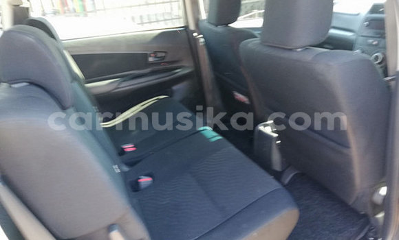 Buy Used Toyota Avanza Brown Car in Beitbridge in Matabeleland South Buy Used Toyota Avanza Brown Car in Beitbridge in Matabeleland South