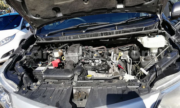 Buy Used Toyota Avanza Brown Car in Beitbridge in Matabeleland South Buy Used Toyota Avanza Brown Car in Beitbridge in Matabeleland South