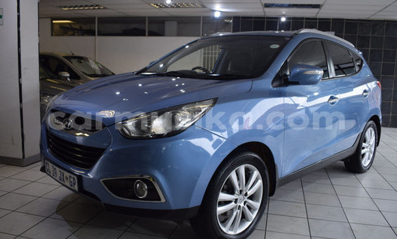 Acheter Occasion Voiture Hyundai ix35 Bleu à Beitbridge, Matabeleland South Acheter Occasion Voiture Hyundai ix35 Bleu à Beitbridge, Matabeleland South