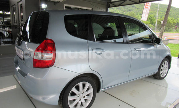 Acheter Occasion Voiture Honda Jazz Bleu à Beitbridge, Matabeleland South Acheter Occasion Voiture Honda Jazz Bleu à Beitbridge, Matabeleland South