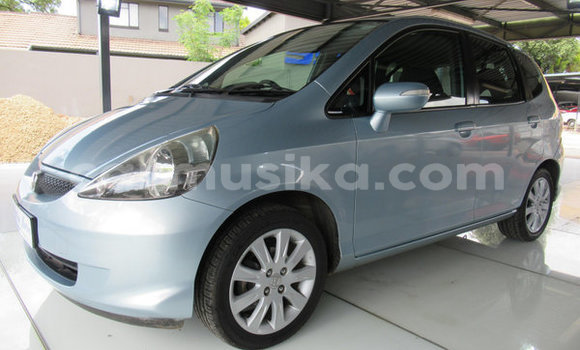 Acheter Occasion Voiture Honda Jazz Bleu à Beitbridge, Matabeleland South Acheter Occasion Voiture Honda Jazz Bleu à Beitbridge, Matabeleland South
