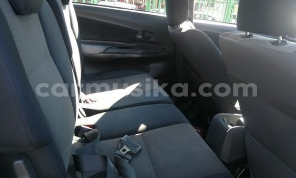 Nunua Ilio tumika Toyota Avanza Fedha Gari ndani ya Beitbridge nchini Matabeleland Kusini Nunua Ilio tumika Toyota Avanza Fedha Gari ndani ya Beitbridge nchini Matabeleland Kusini