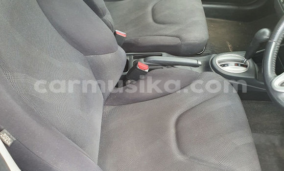 Acheter Occasion Voiture Honda Jazz Bleu à Beitbridge, Matabeleland South Acheter Occasion Voiture Honda Jazz Bleu à Beitbridge, Matabeleland South