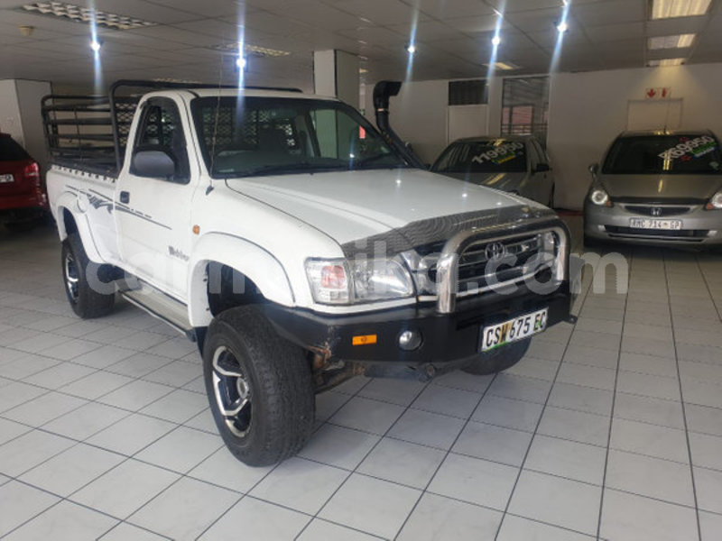 Big with watermark toyota hilux matabeleland south beitbridge 11350