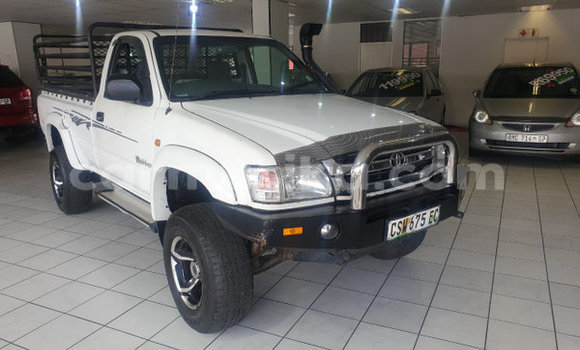Acheter Occasion Voiture Toyota Hilux Blanc à Beitbridge, Matabeleland South Acheter Occasion Voiture Toyota Hilux Blanc à Beitbridge, Matabeleland South