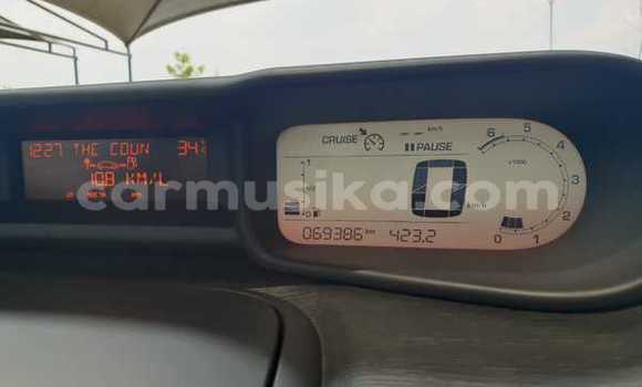 Acheter Occasion Voiture Citroen C3 Bleu à Beitbridge, Matabeleland South Acheter Occasion Voiture Citroen C3 Bleu à Beitbridge, Matabeleland South