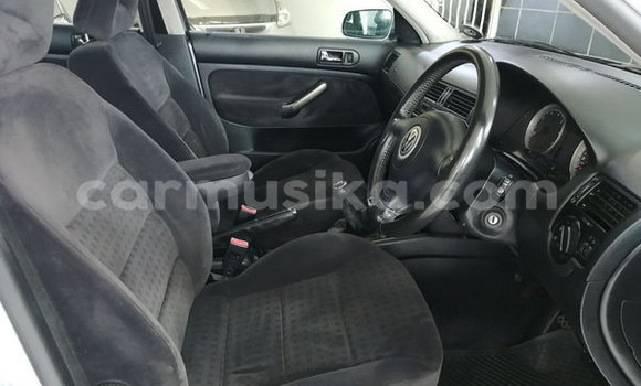 Acheter Occasion Voiture Volkswagen Jetta Gris à Beitbridge, Matabeleland South Acheter Occasion Voiture Volkswagen Jetta Gris à Beitbridge, Matabeleland South