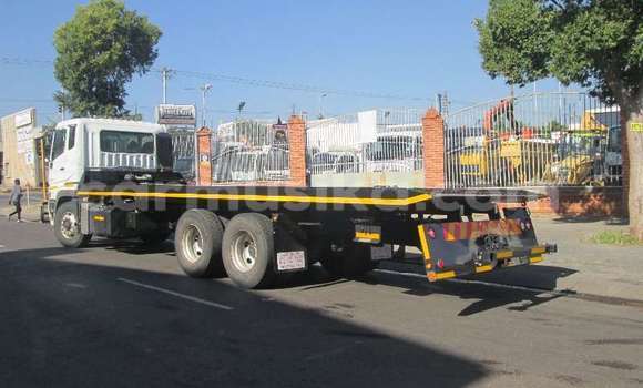 Acheter Occasion Voiture Mitsubishi ASX Blanc à Beitbridge, Matabeleland South Acheter Occasion Voiture Mitsubishi ASX Blanc à Beitbridge, Matabeleland South