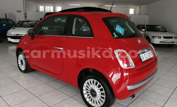 Tenga Tsaru Fiat 500 Tsvuku Mota in Beitbridge in Matabeleland South Tenga Tsaru Fiat 500 Tsvuku Mota in Beitbridge in Matabeleland South