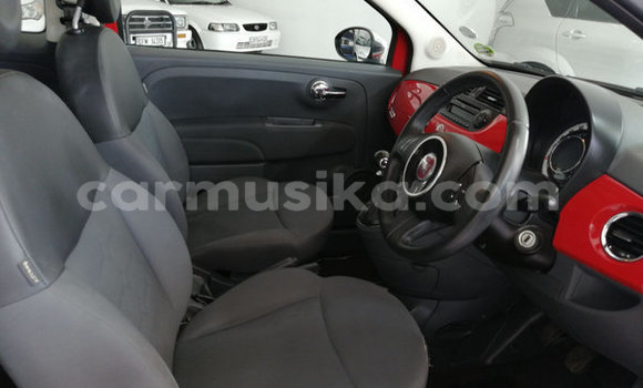 Tenga Tsaru Fiat 500 Tsvuku Mota in Beitbridge in Matabeleland South Tenga Tsaru Fiat 500 Tsvuku Mota in Beitbridge in Matabeleland South