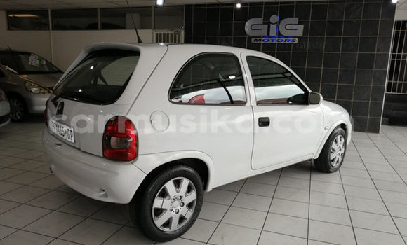 Acheter Occasion Voiture Opel Corsa Blanc à Beitbridge, Matabeleland South Acheter Occasion Voiture Opel Corsa Blanc à Beitbridge, Matabeleland South