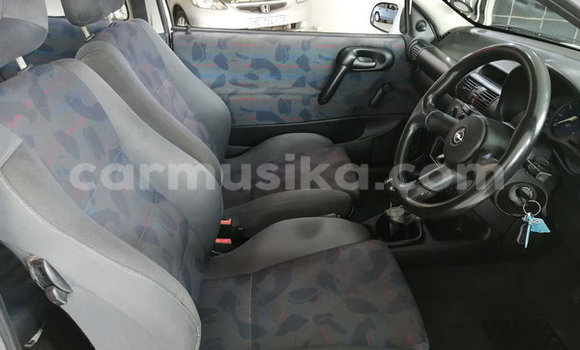 Acheter Occasion Voiture Opel Corsa Blanc à Beitbridge, Matabeleland South Acheter Occasion Voiture Opel Corsa Blanc à Beitbridge, Matabeleland South